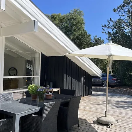 Ran - 600m From The Sea By Interhome *