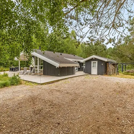 Ran - 600m From The Sea By Interhome *